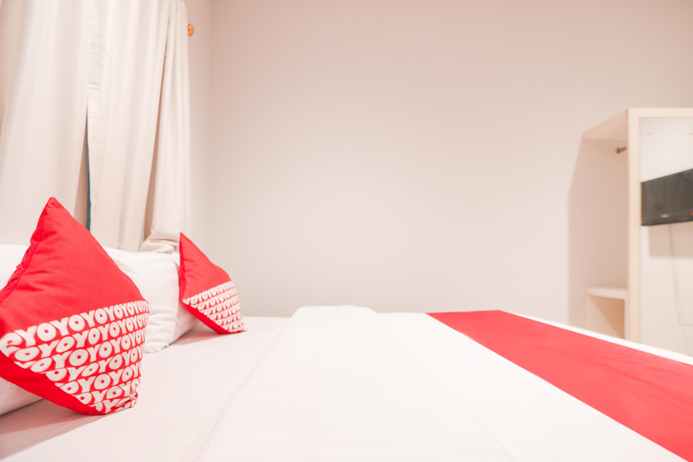 Oyo 148 Cempaka Place Homestay Cakarta Dış mekan fotoğraf
